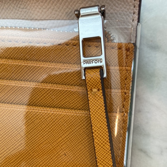 Parfois wallet from Portugal - Picture 3 of 7